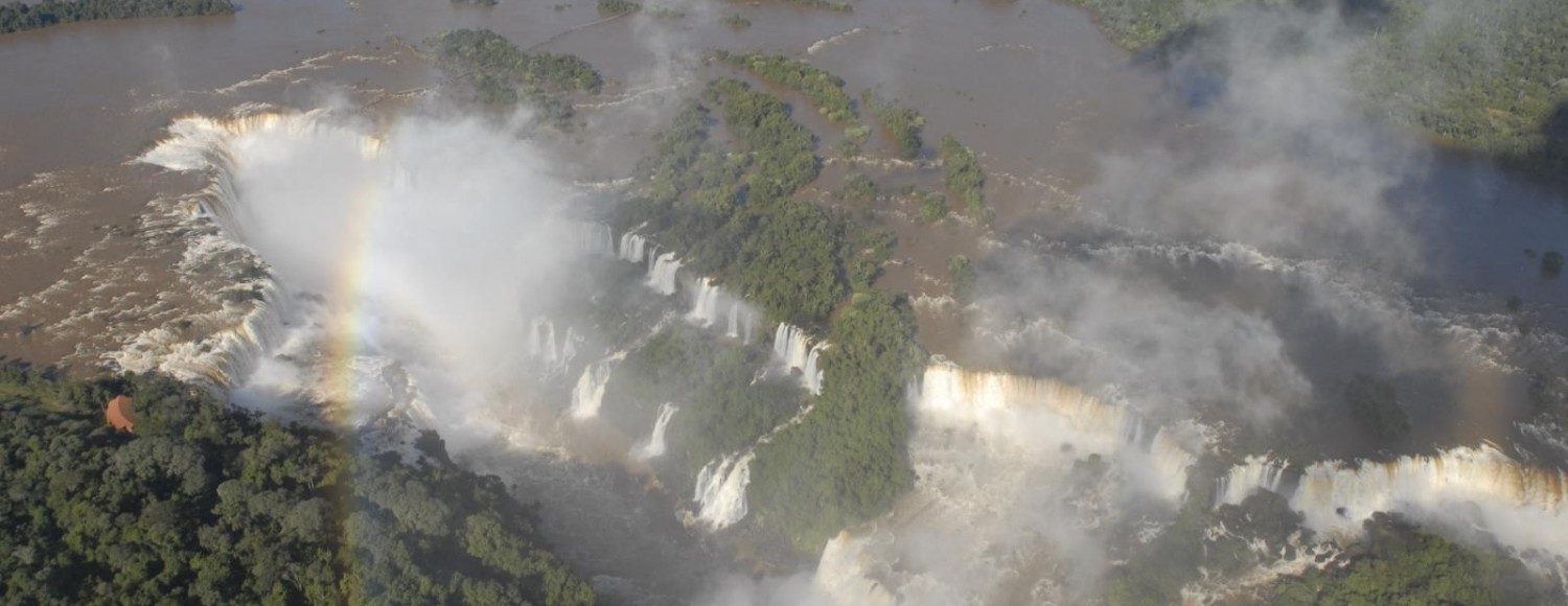 Iguazú & Mendoza